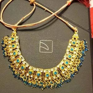 Women's adjustable necklace